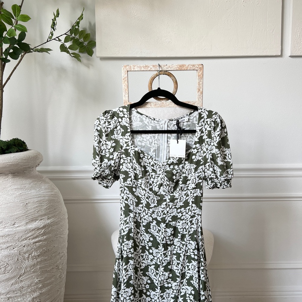 NWT Green Floral Maxi Dress